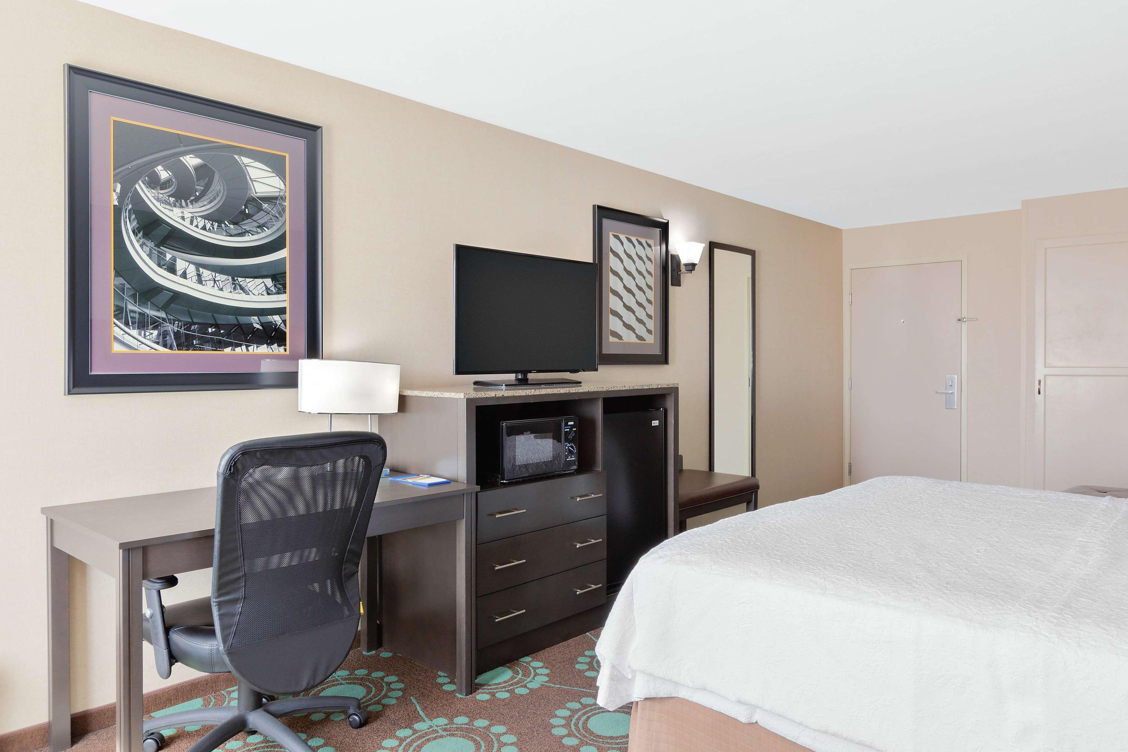 Spark By Hilton Bakersfield Central Exteriör bild