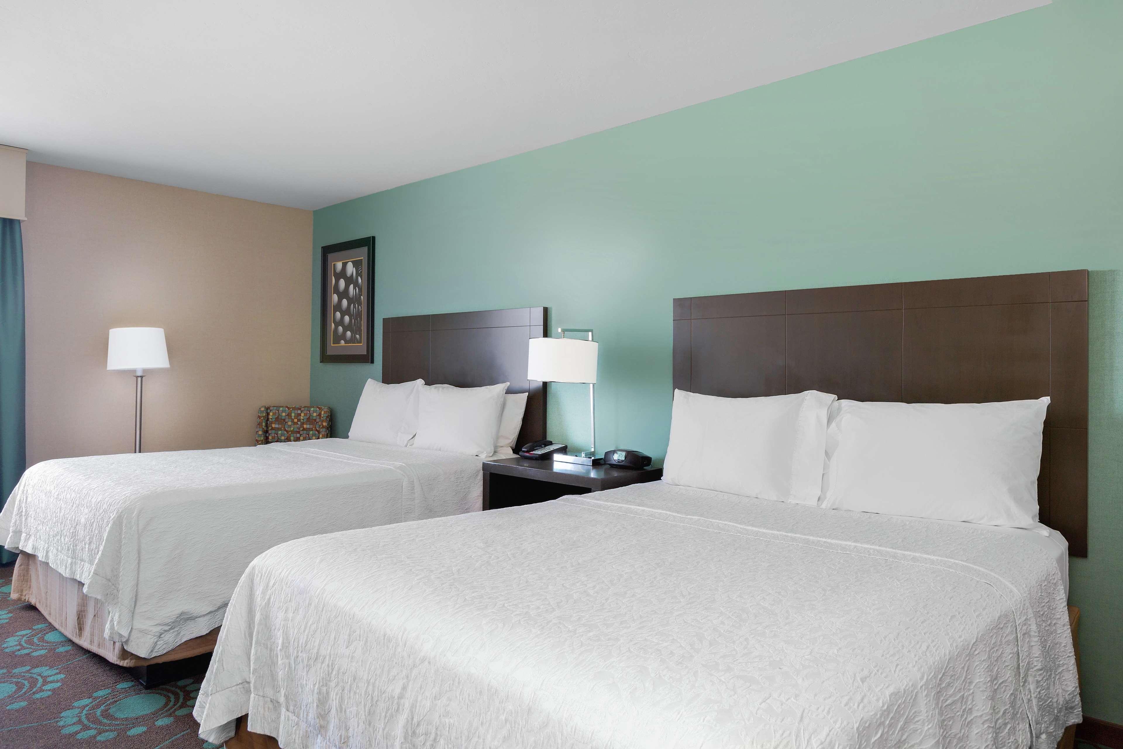 Spark By Hilton Bakersfield Central Exteriör bild