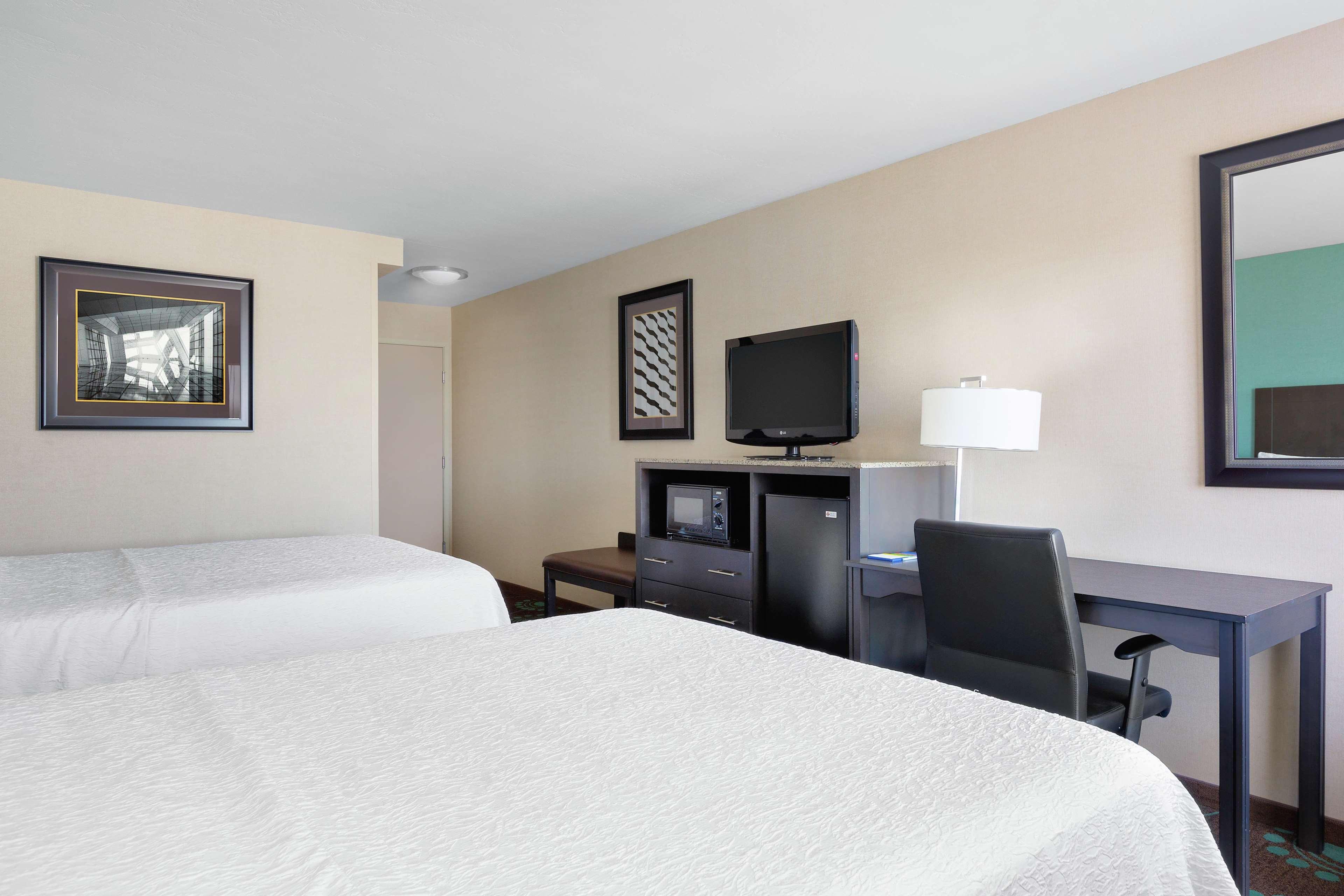 Spark By Hilton Bakersfield Central Exteriör bild
