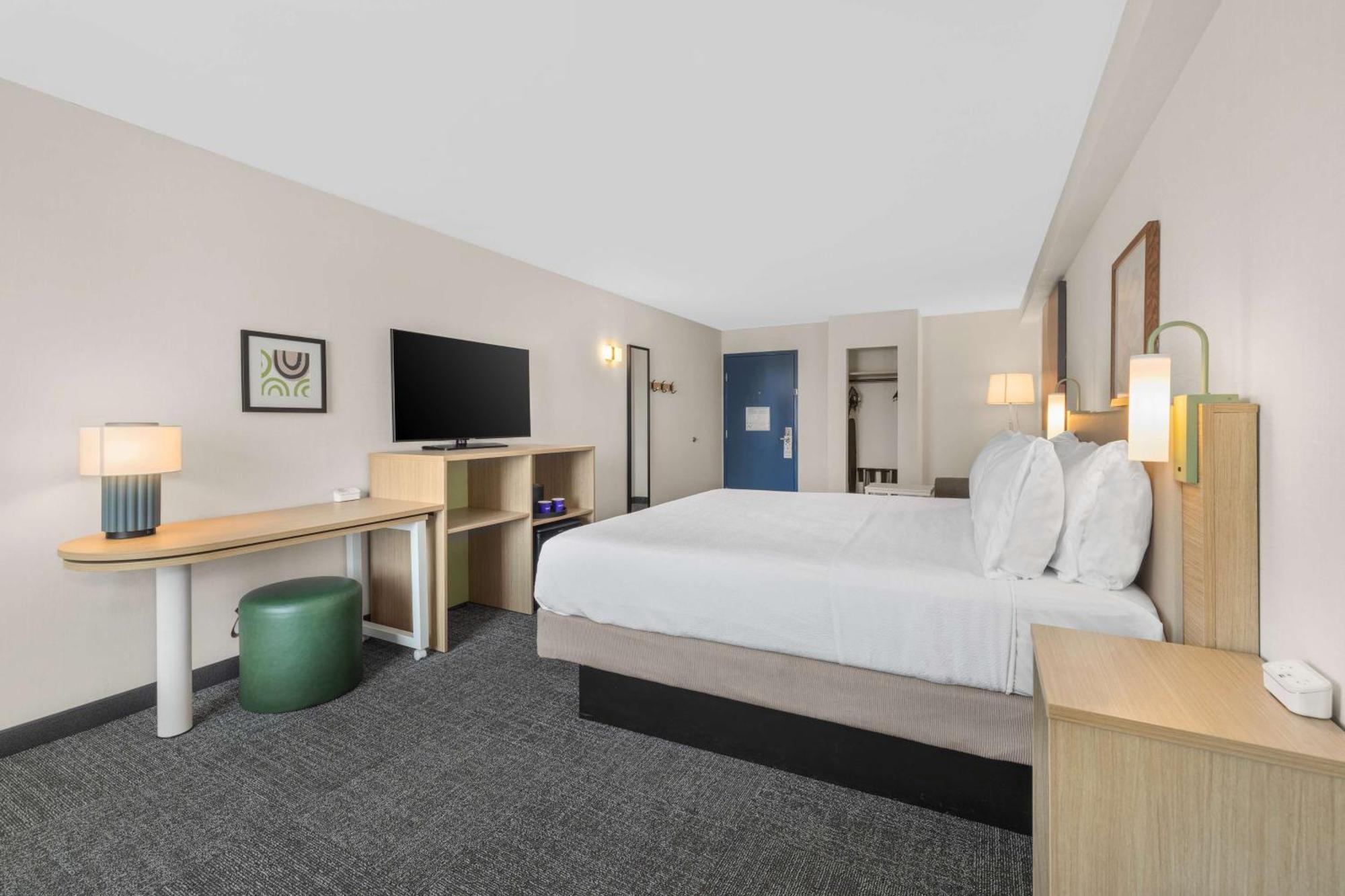 Spark By Hilton Bakersfield Central Exteriör bild