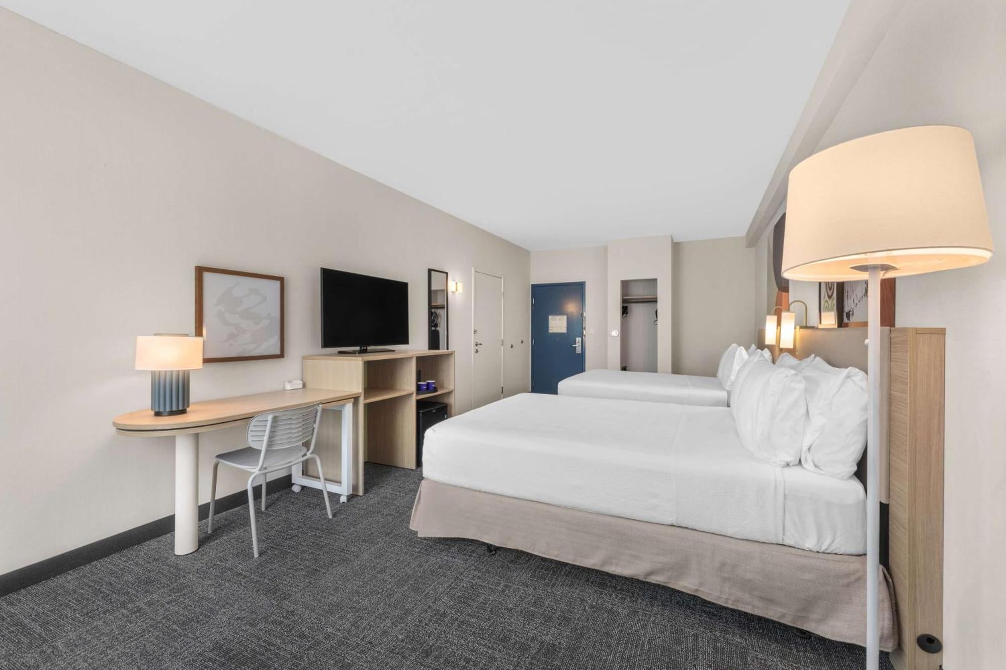 Spark By Hilton Bakersfield Central Exteriör bild